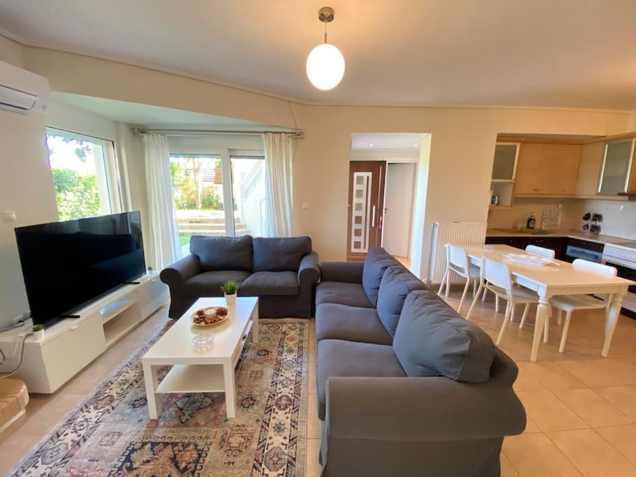 ארטמידה Cozy 2 Room Apartment With Garden Near Athens Air-Port מראה חיצוני תמונה