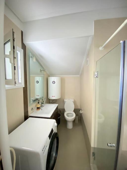 ארטמידה Cozy 2 Room Apartment With Garden Near Athens Air-Port מראה חיצוני תמונה